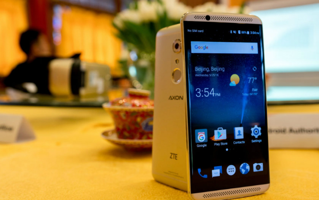 ZTE-Axon-7