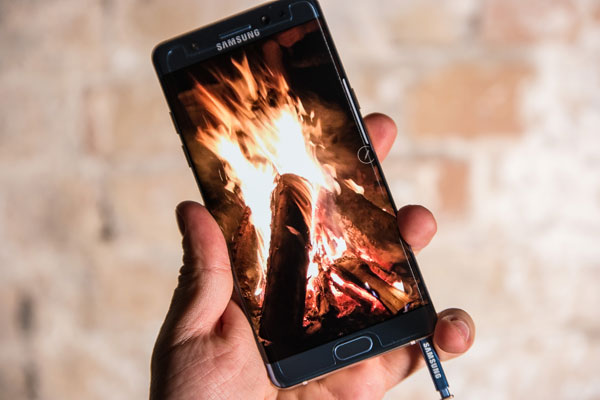 SamsungGalaxyNote7_Flames