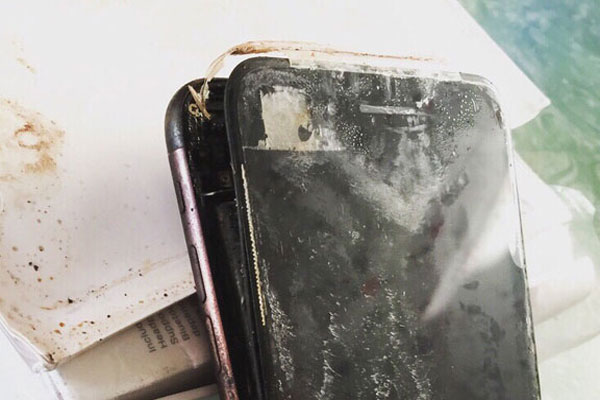 explosion-of-the-iphone-7